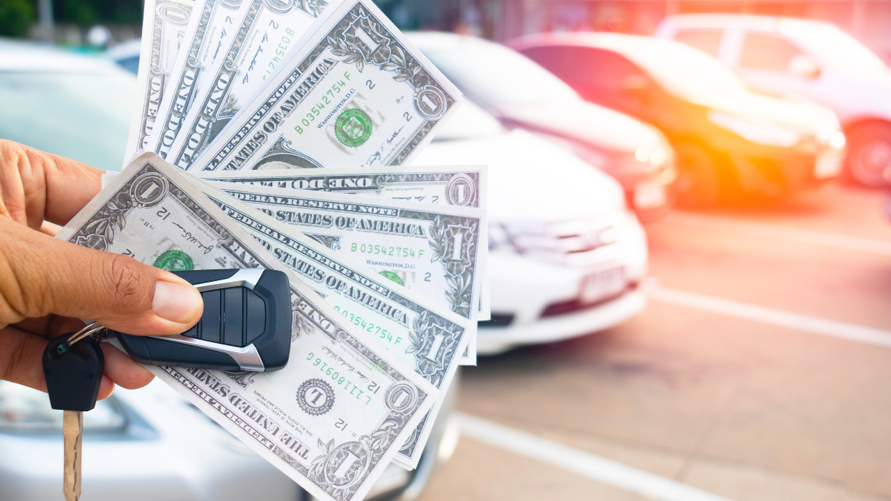 Mesečne rate za automobile dostigle novi rekord: 748 dolara