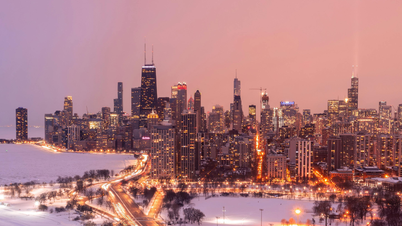 Jak vetar, provejavanje snega i izuzetno niske temperature zahvatile region