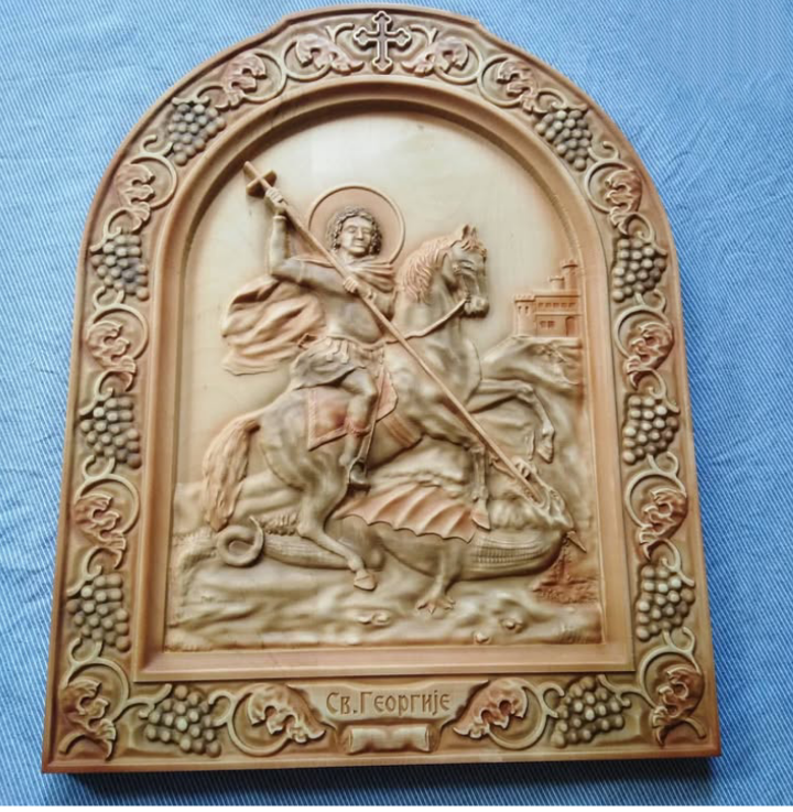 Ikone,grbovi i stilski namestaj u duborezu