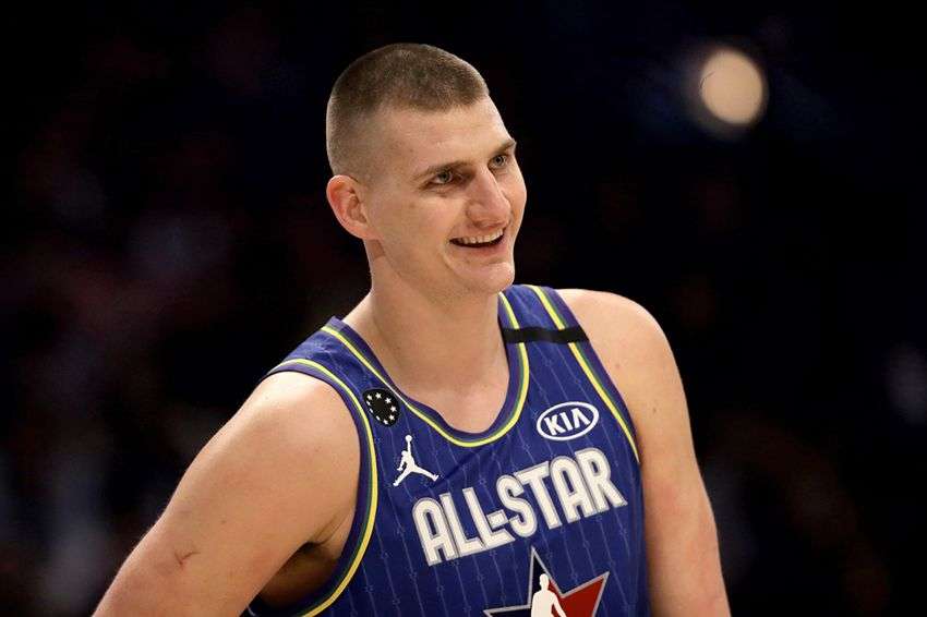 Nikola Jokić lider u trci za najkorisnijeg igrača NBA lige — Chicag…