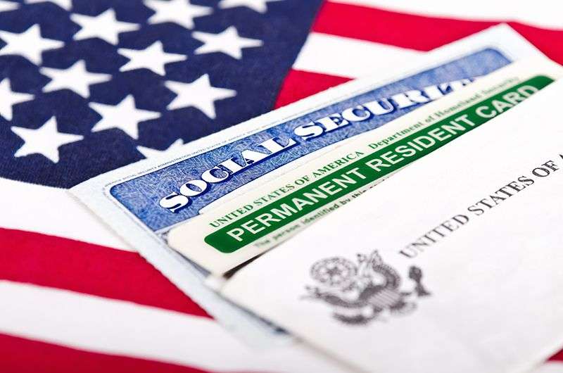 USCIS: Imigranti će od sada moći da apliciraju za socijalni broj u okviru aplikacije za zelenu kartu