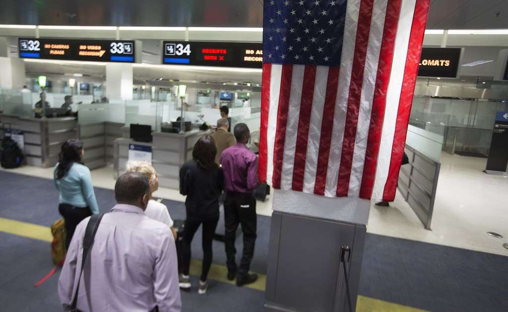 Predstavljena nova uredba za ulazak u SAD. Od 8. novembra lakše za strance, ali teža pravila za državljane Amerike