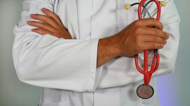 Zdravstveni sistem Sjedinjenih Država – Evo koja medicinska pomoć je dostupna bez osiguranja?