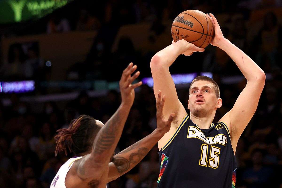 Nikola Jokić ponovo na vodećoj poziciji u trci za MVP-ija NBA lige - Chicago Glasnik