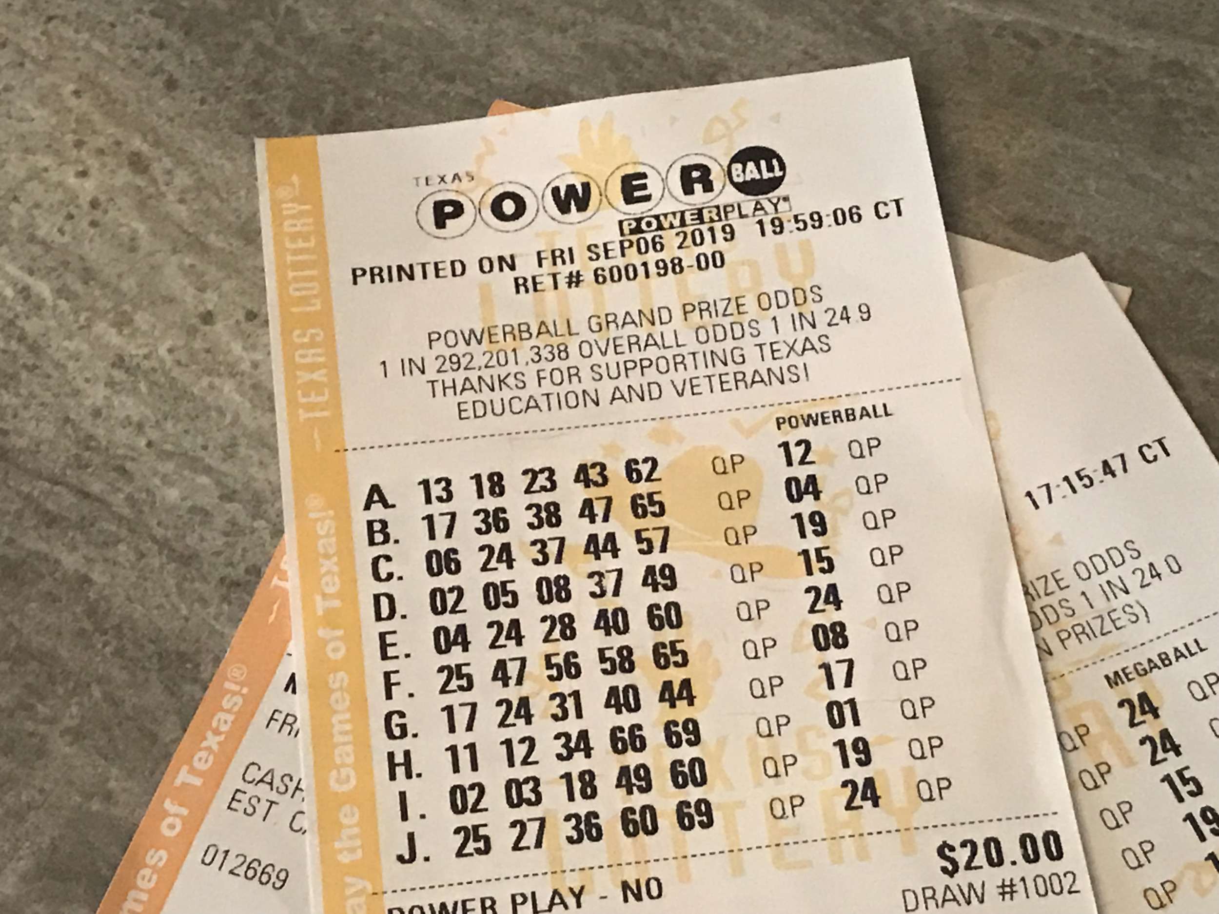 Powerball groznica - 8 stanovnika Ilinoisa osvojili ukupno $700 000 - Chicago Glasnik