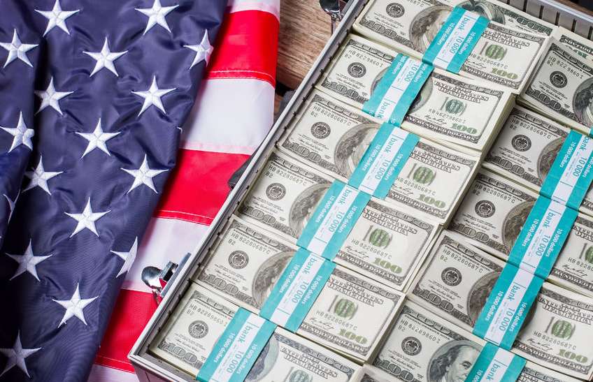 Evo gde su Amerikanci investirali svoj novac u toku 2022. godine
