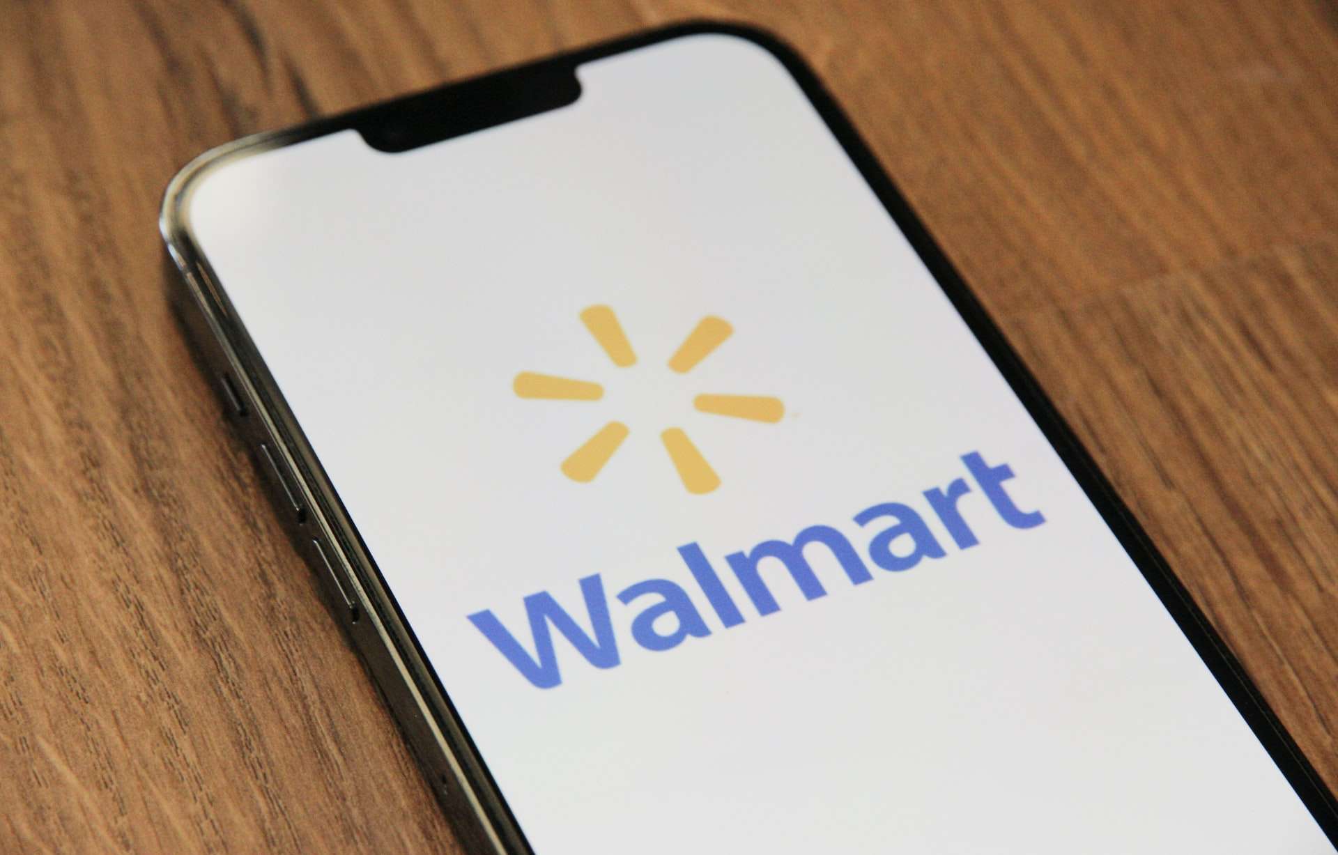 Evo koliko novca biste imali da ste uložili $1.000 u Walmart pre 10 godina