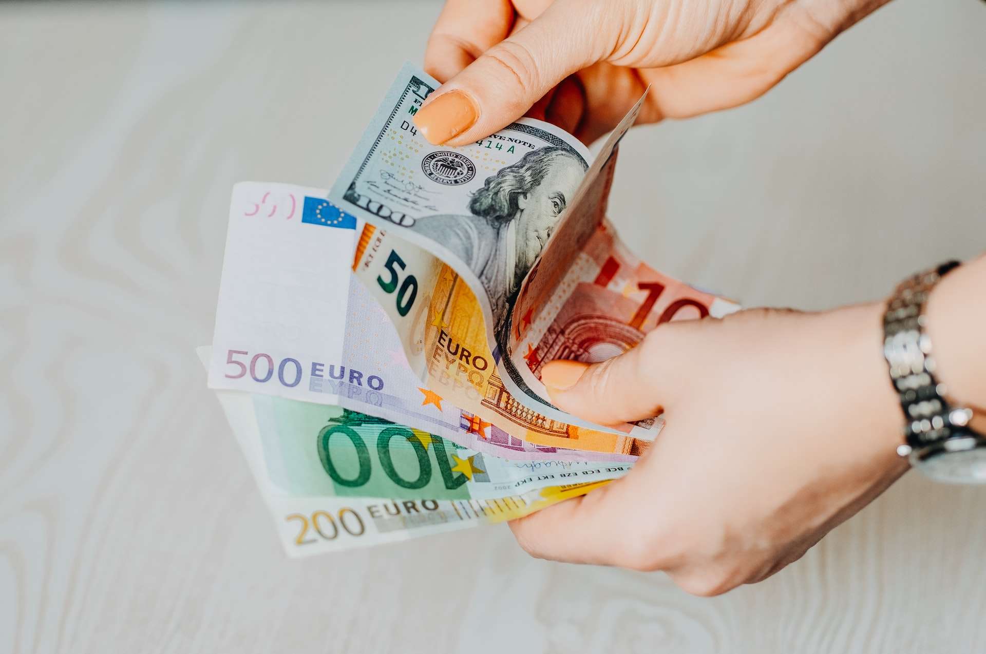 Dijaspora poslala u Srbiju 5 milijardi evra: Evo odakle je stiglo najviše novca