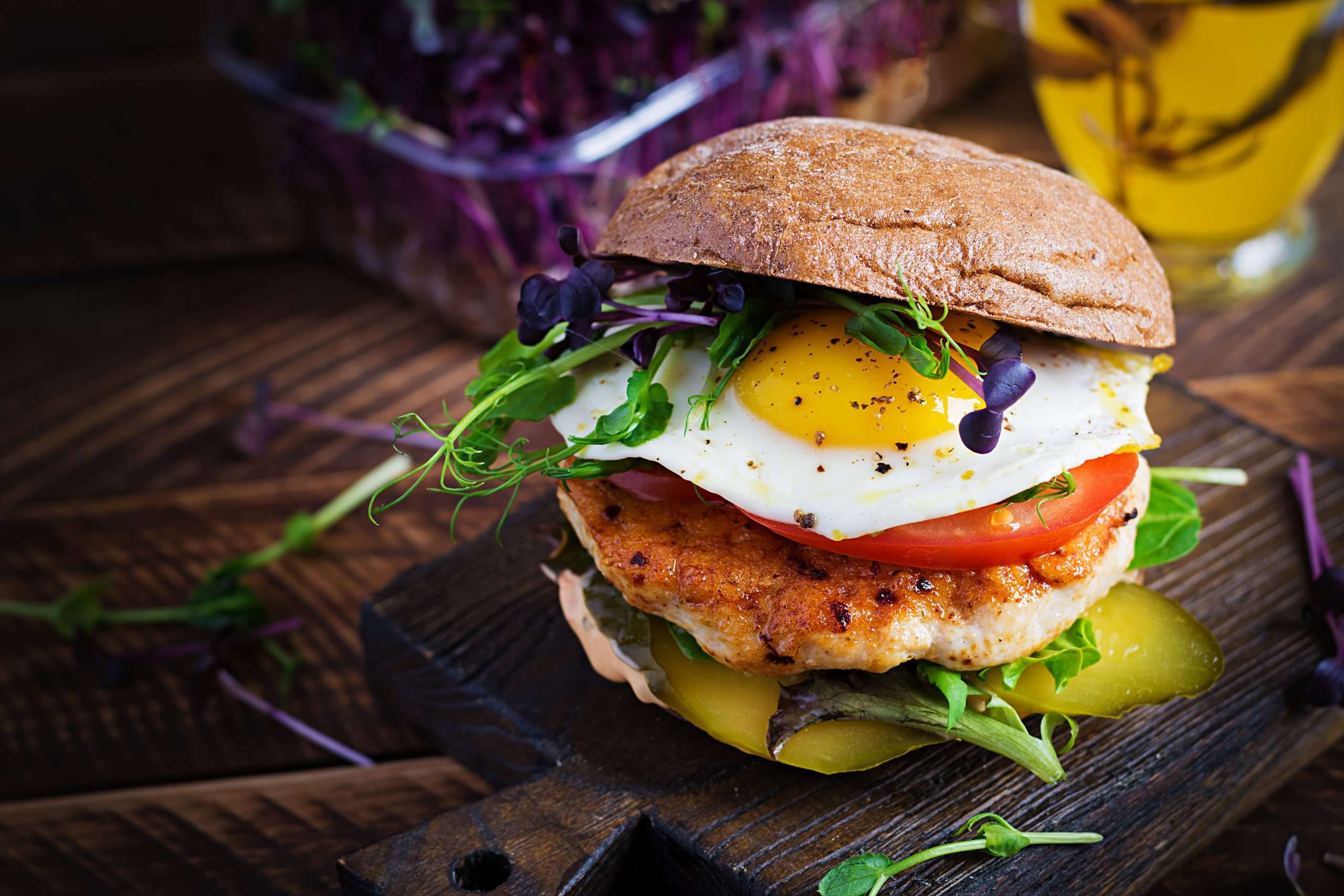 Popularni lanac sendviča sa zapadne obale širi se u Čikago sa dve lokacije - Chicago Glasnik