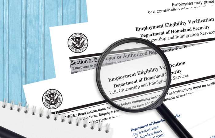 USCIS uvodi novi obrazac I-9 za proveru identiteta i zaposlenja radnika u SAD
