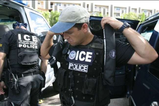 imigraciona policija chicago glasnik