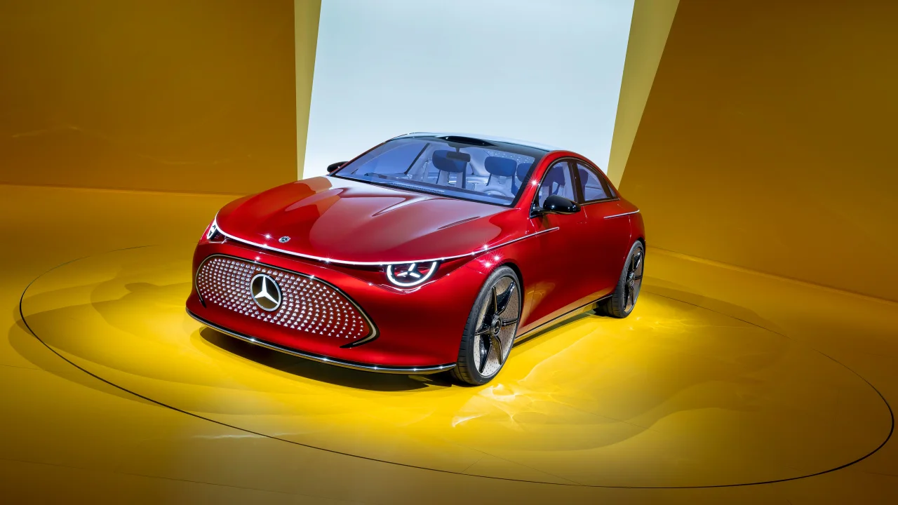 Mercedes predstavio nove električne automobile sa većim dometom od bilo kog Tesla modela
