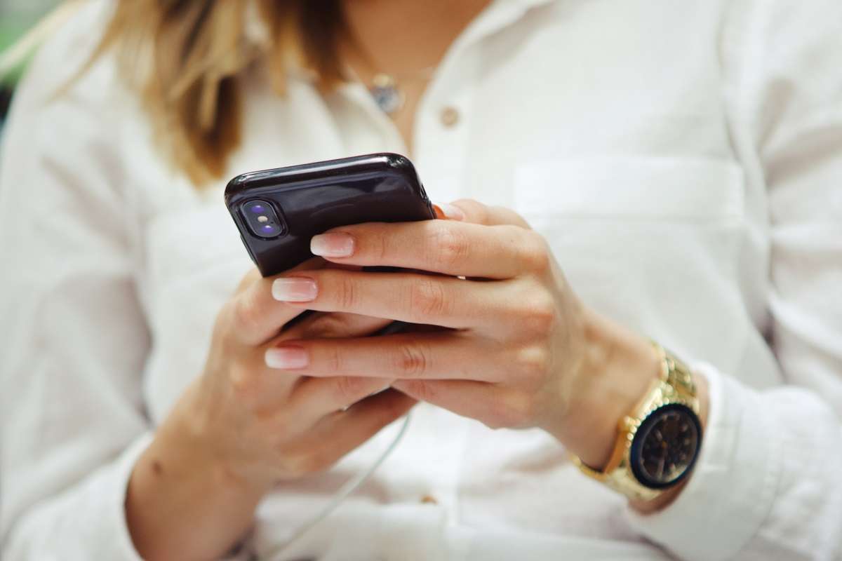 U sredu ćete čuti alarm na telefonu, evo šta to tačno znači - Chicago Glasnik