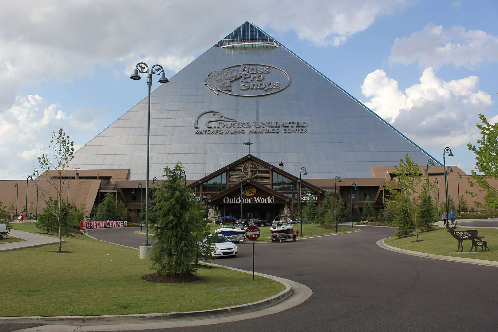 Memfis: Bass Pro Shop je deseta najveća piramida na svetu - Chicago Glasnik