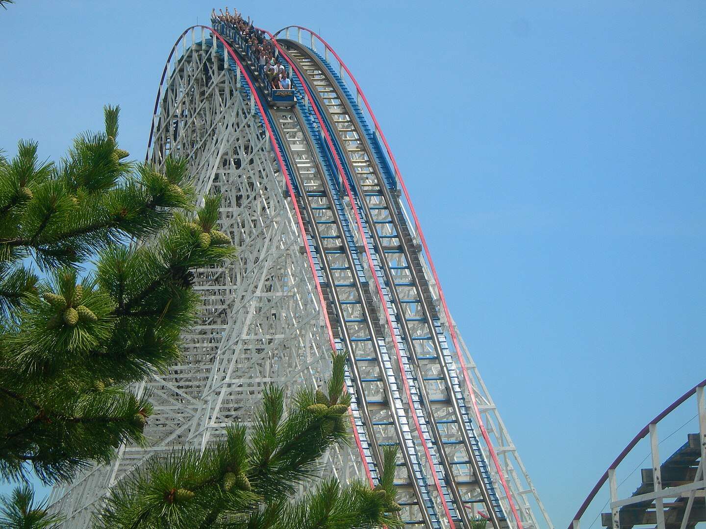 "Six Flags Great America" ukida dve popularne vožnje i najavljuje proširenje