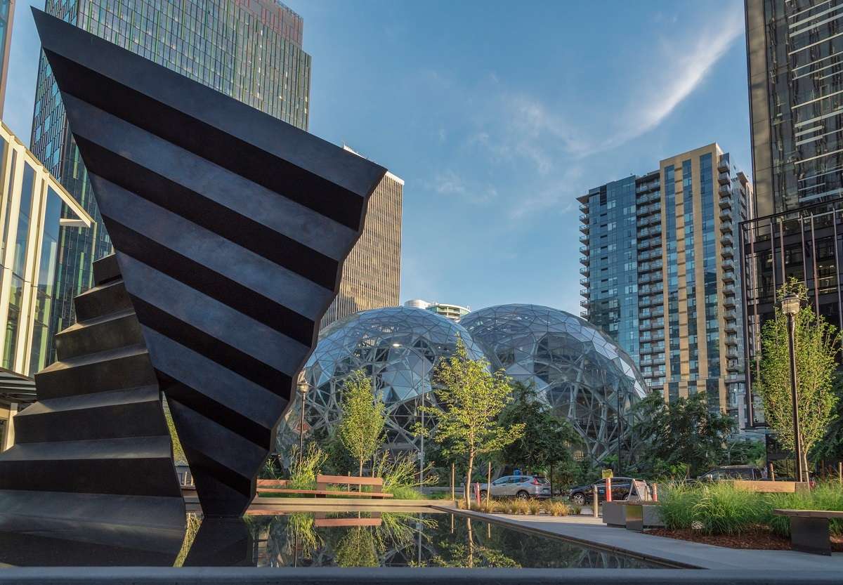 Prevara u Amazonu: Zaposlena naplatila 350.000 dolara za nepostojeće troškove - Chicago Glasnik