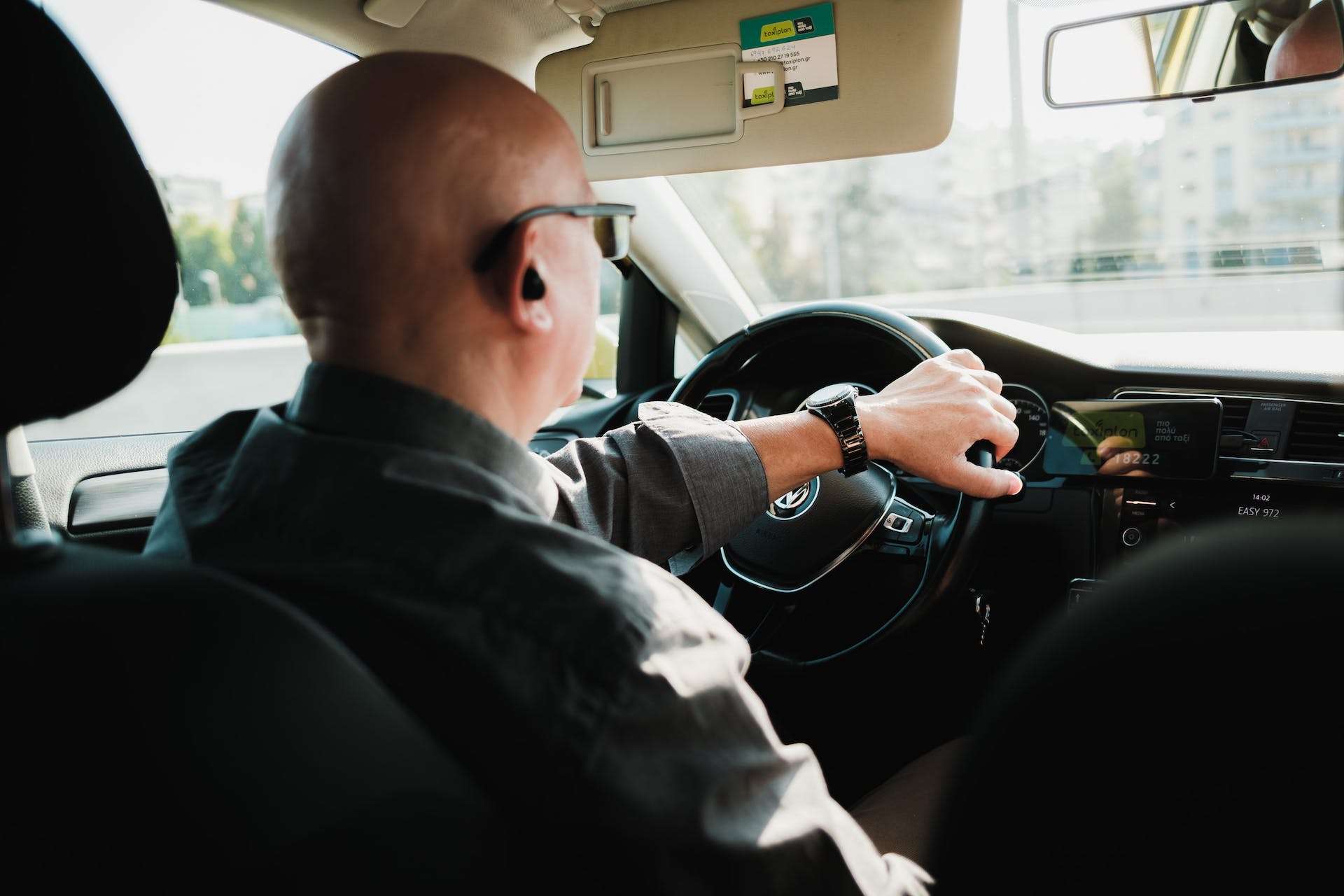 Uber i Lyft prevarili vozače, isplatiće im ukupno 328 miliona dolara