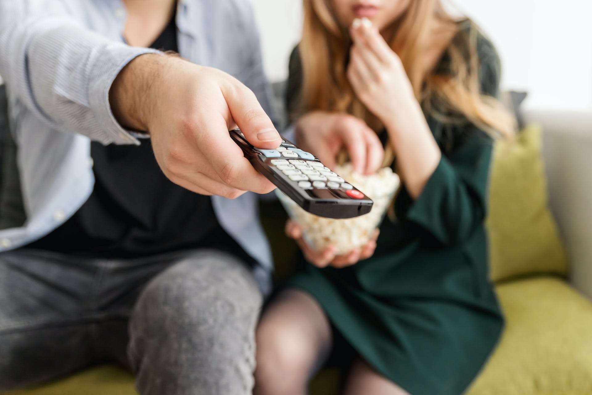 Pogledajte 25 prazničnih filmova u narednih 25 dana i zaradite 2.500 dolara - Chicago Glasnik