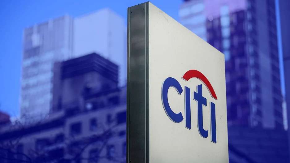Citigroup deli otkaze: Oko 300 menadžera ostaje bez posla - Chicago Glasnik