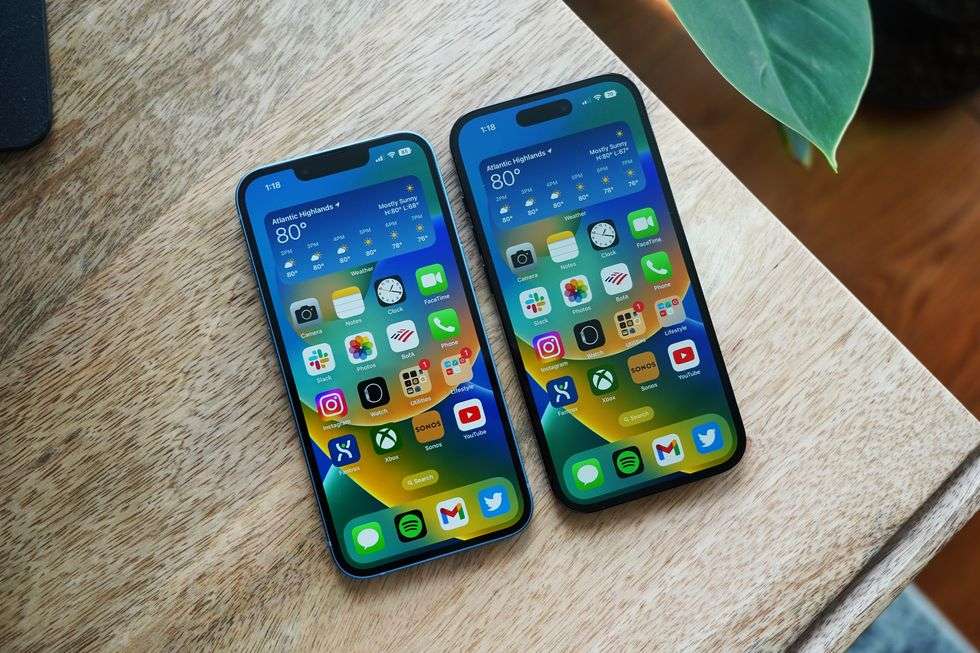 Policija upozorava roditelje: Nova iPhone funkcija NameDrop deli informacije i kontakte - Chicago Glasnik