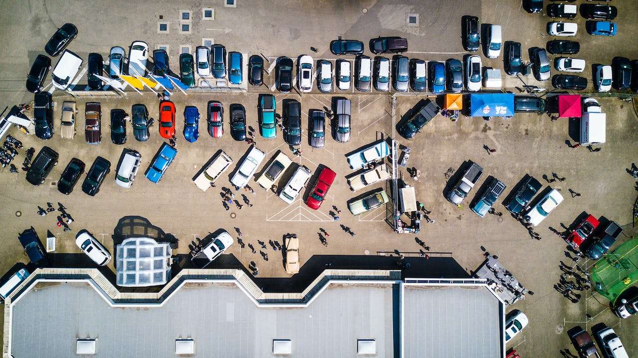 Uslovi sve oštriji: Duplo teže ćete dobiti kredit za kupovinu automobila - Chicago Glasnik