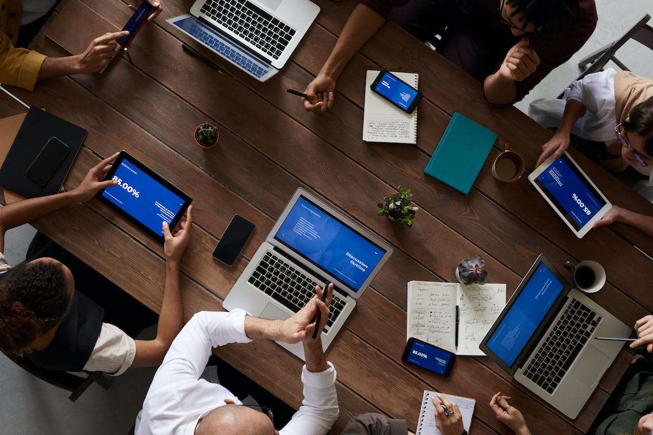 Amazon prezentovao kontroverzni sistem za prepoznavanje lica Imigracionoj i carinskoj službi - Chicago Glasnik