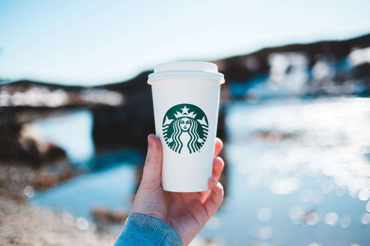 Starbucks nudi popust od 50% na napitke, evo kako da ga osvojite