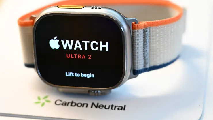 Sud uklonio zabranu: Dva modela Apple Watch ponovo pušteni u prodaju - Chicago Glasnik