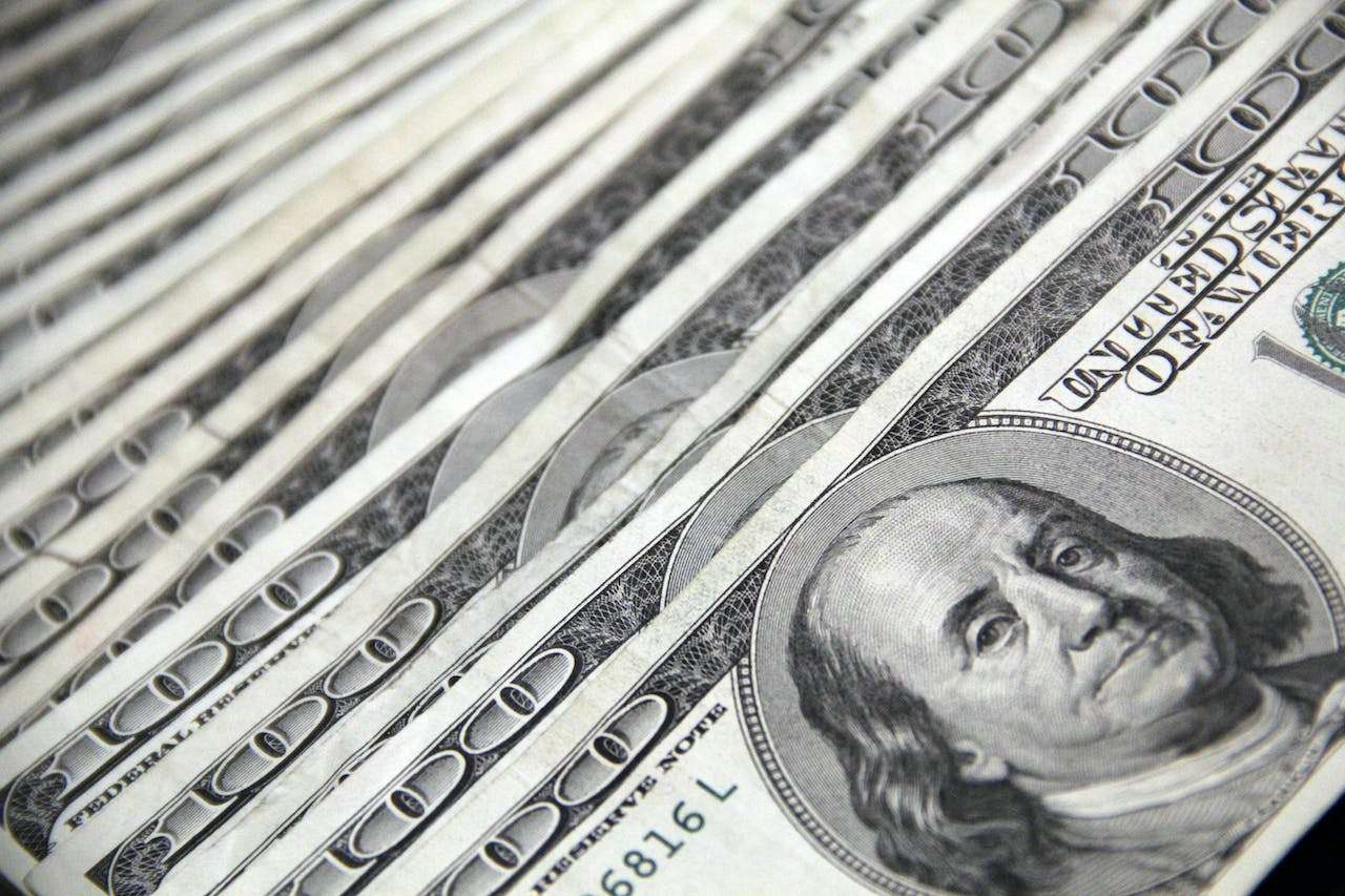 Imali su neobičnu strategiju: Trideset radnika iz škole zajedno osvojili jackpot od milion dolara - Chicago Glasnik