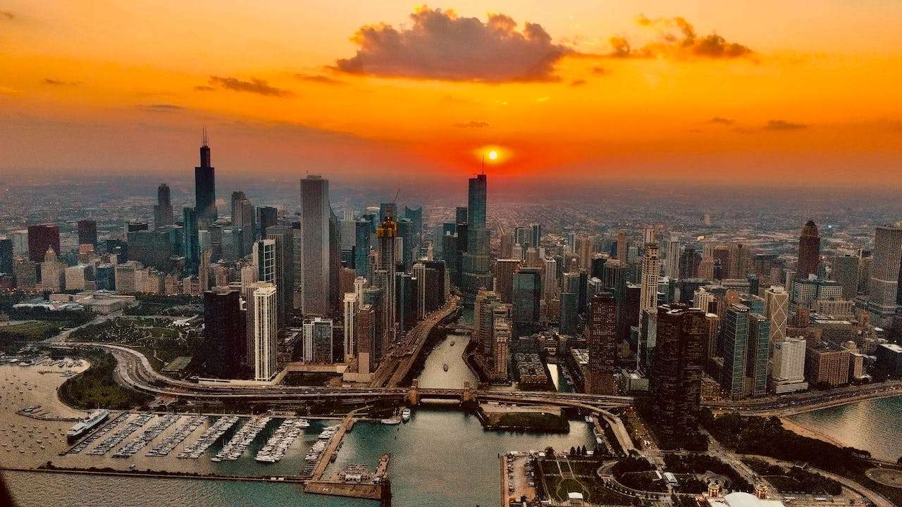 Za 140 godina dogodilo se samo još jedanput: Rekordno visoke temperature očekuju Čikago - Chicago Glasnik