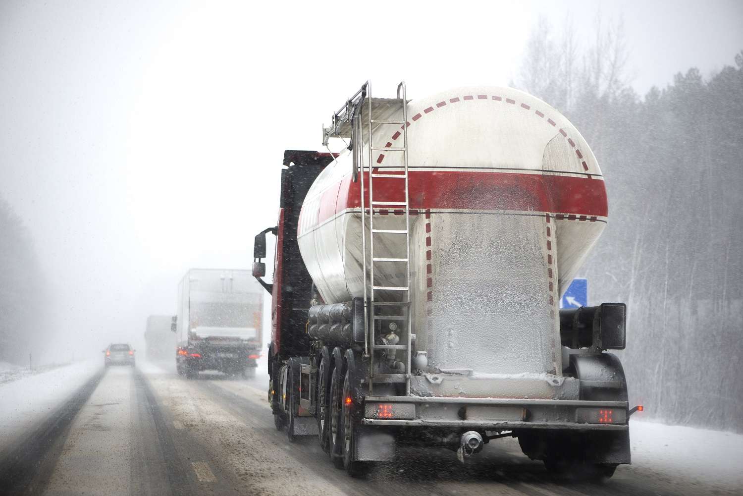 Trucking cveta na Aljasci: Plate čak do 180.000 dolara - Chicago Glasnik
