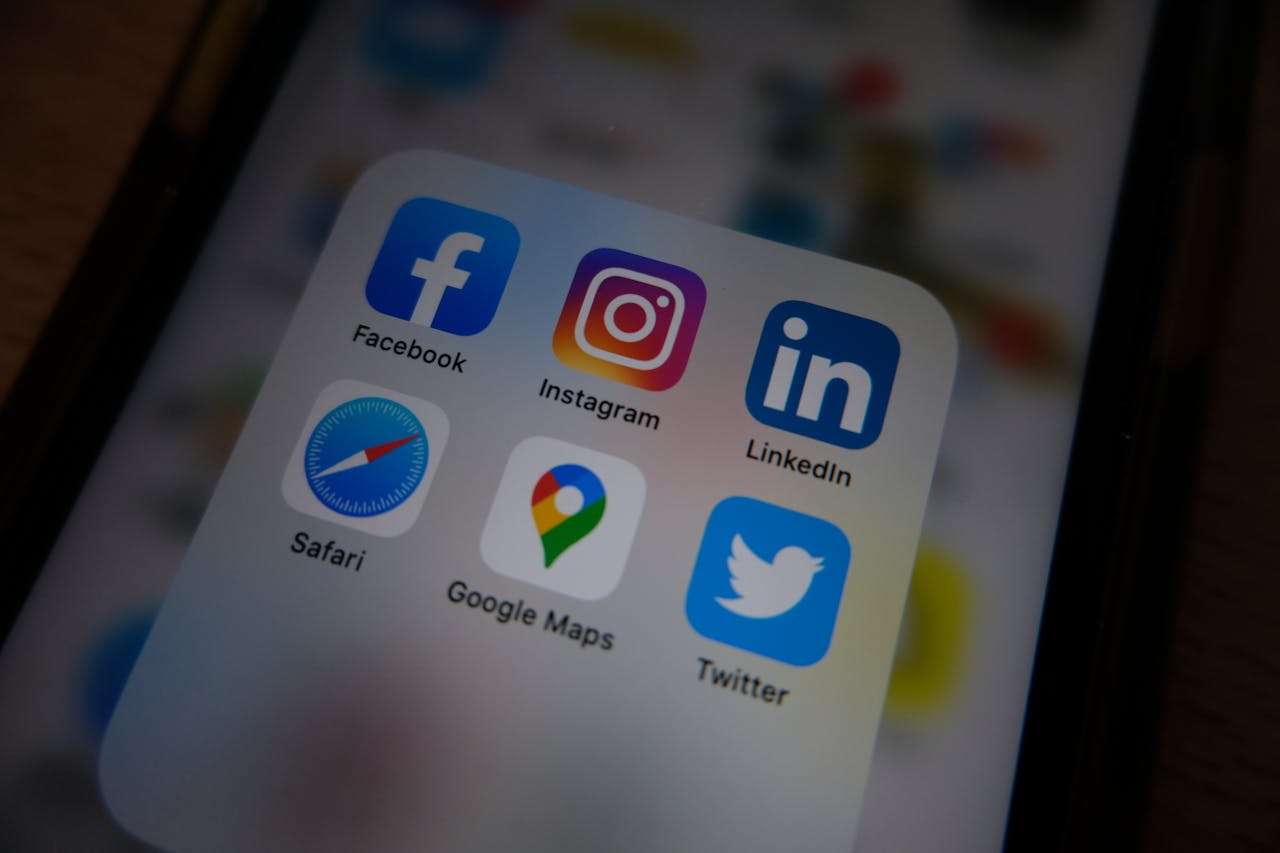 LinkedIn popustio "pod pritiskom", stiže video format i na ovu platformu - Chicago Glasnik
