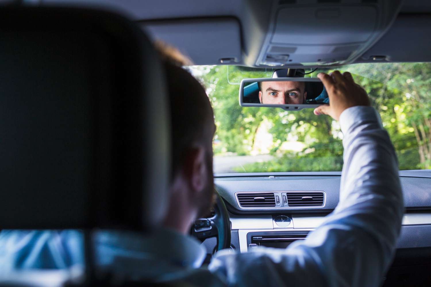 Da li znate šta sve Vaš auto zna o Vama? 84% proizvođača automobila deli vaše lične podatke - Chicago Glasnik