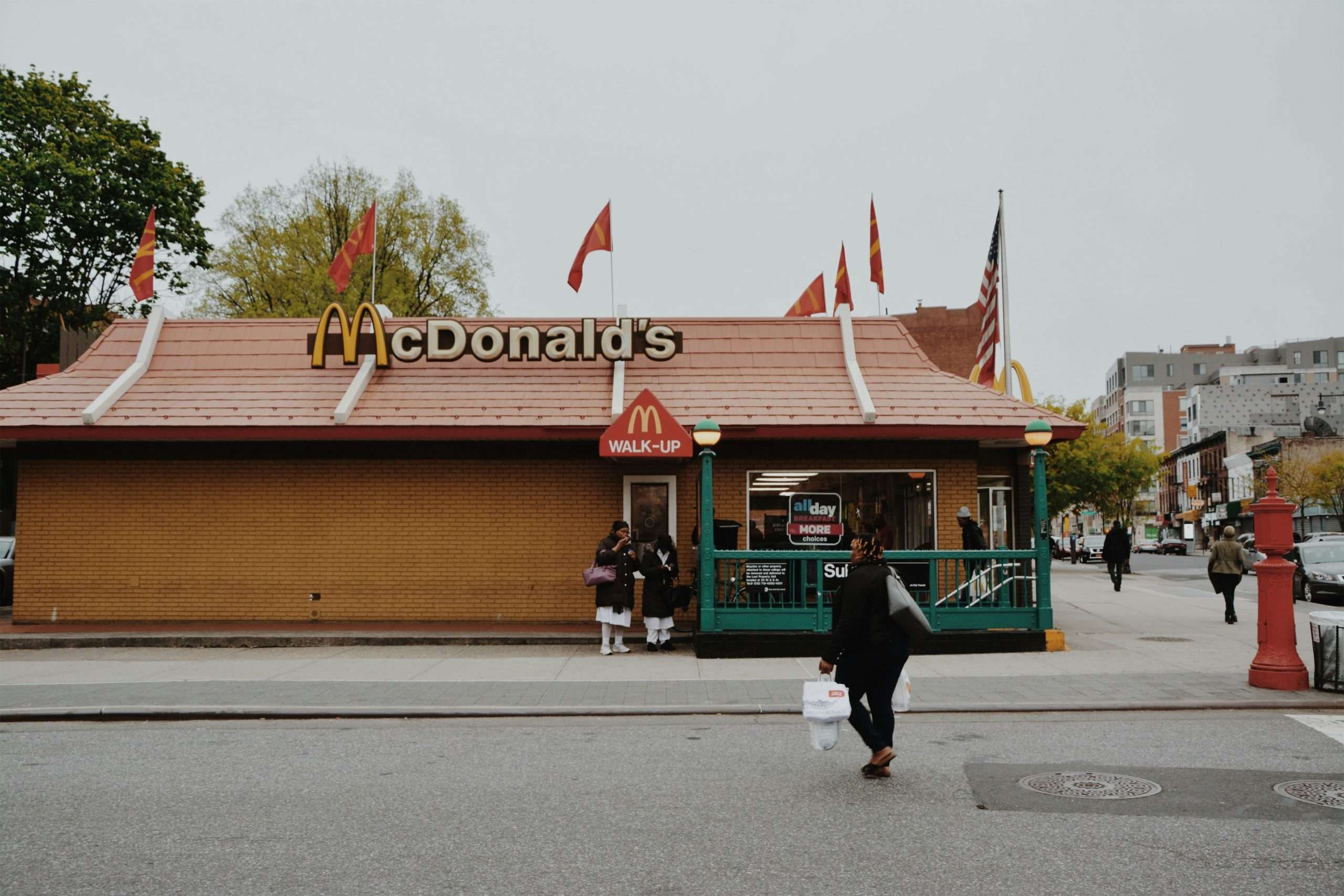 McDonald’s predstavlja novi obrok za 5 dolara: Pogledajte šta je uključeno - Chicago Glasnik