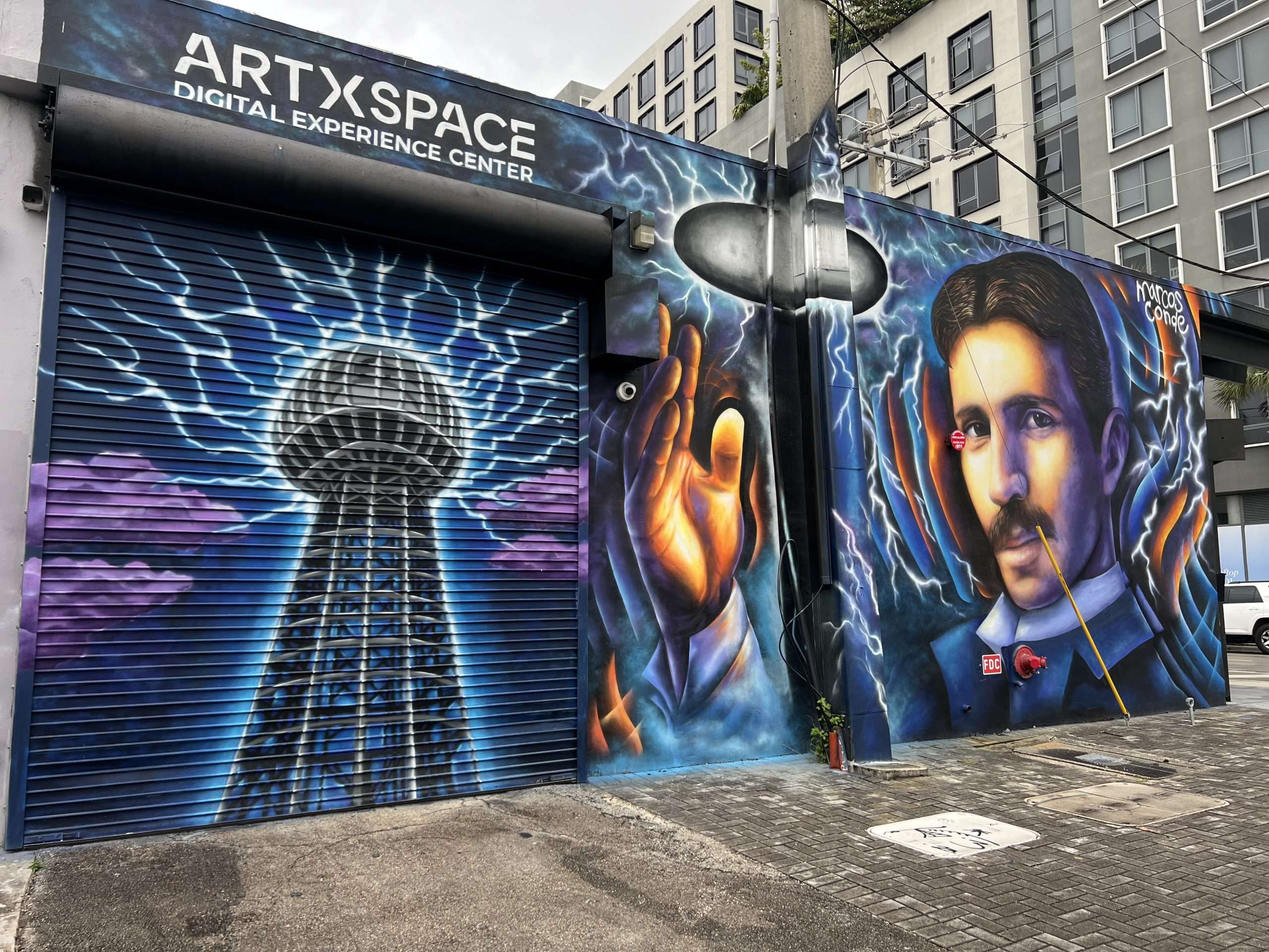 Srpski naučnik Nikola Tesla dobio mural u umetničkom centru Majamija, u istoj ulici sa Leom Mesijem - Chicago Glasnik