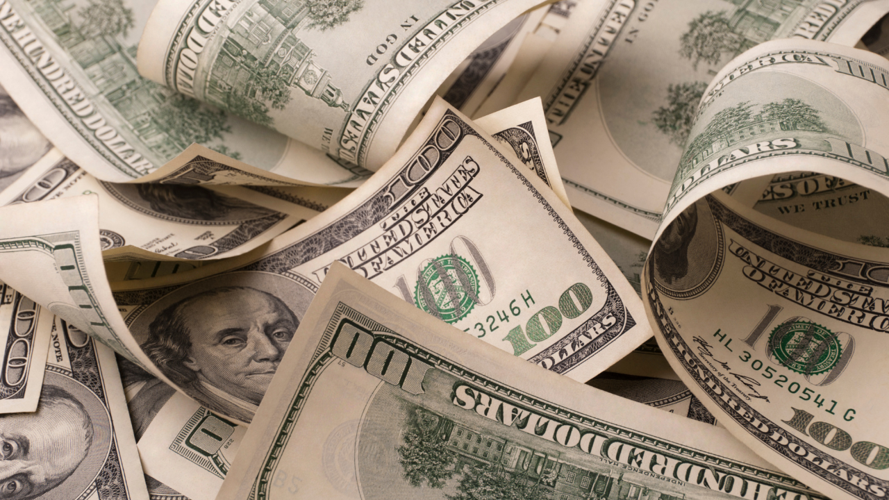 Predlog o isplatama od 2.000 dolara mogao bi obuhvatiti 150 miliona Amerikanaca