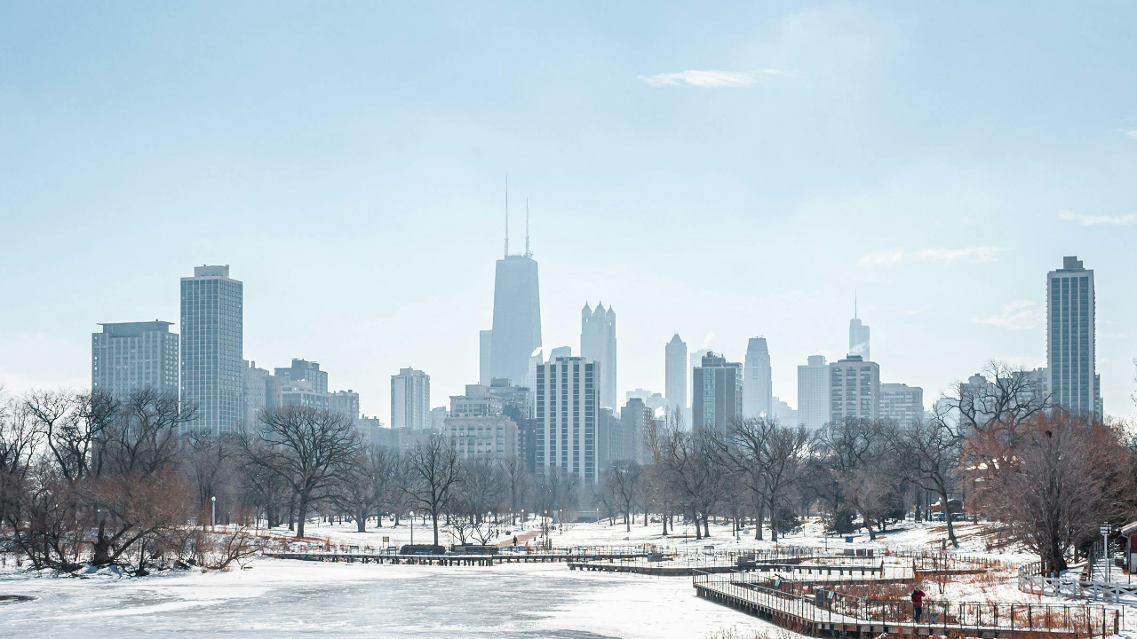 Uzastopni zimski sistemi donose snežnu nedelju i izuzetno hladan vikend