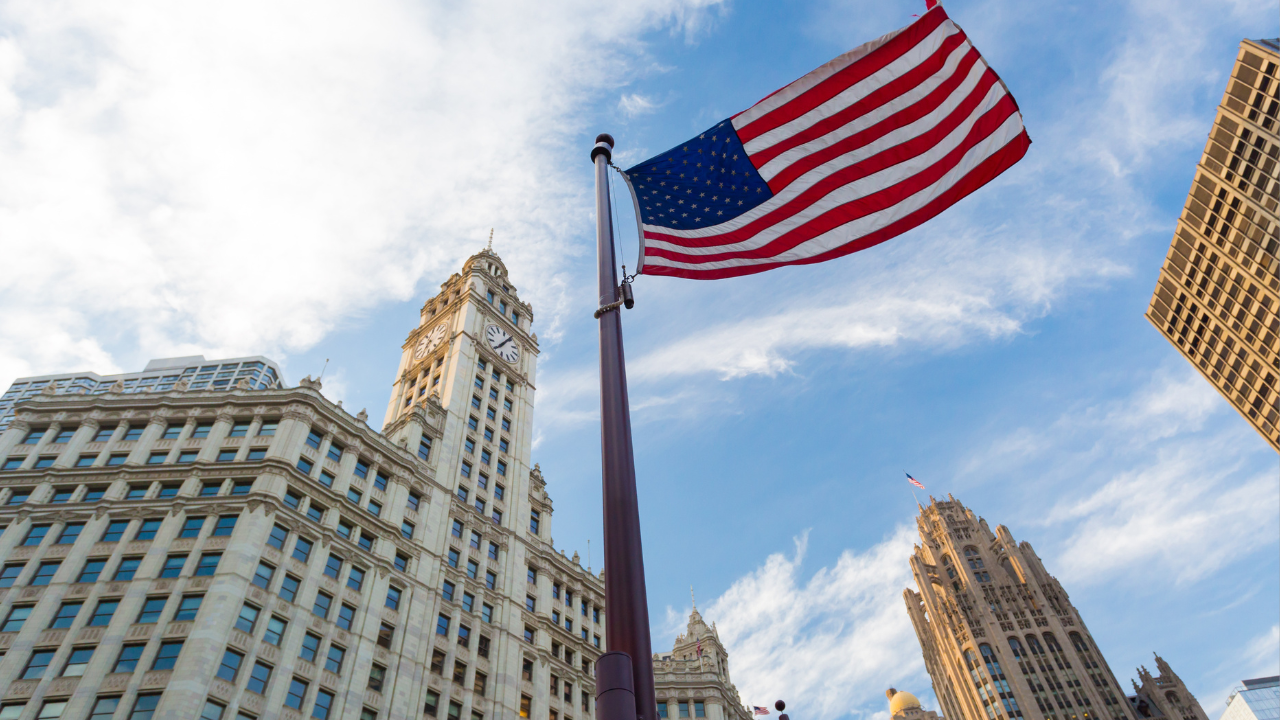 Neprofitna organizacija u Čikagu nudi besplatnu pomoć pri podnošenju poreskih prijava