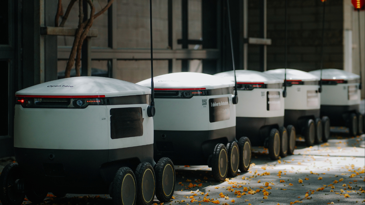 Da li roboti za dostavu treba da ostanu na ulicama Čikaga?