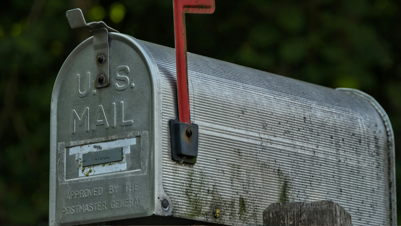 Kako promene u američkoj pošti mogu uticati na datum poštanskog žiga i važne rokove