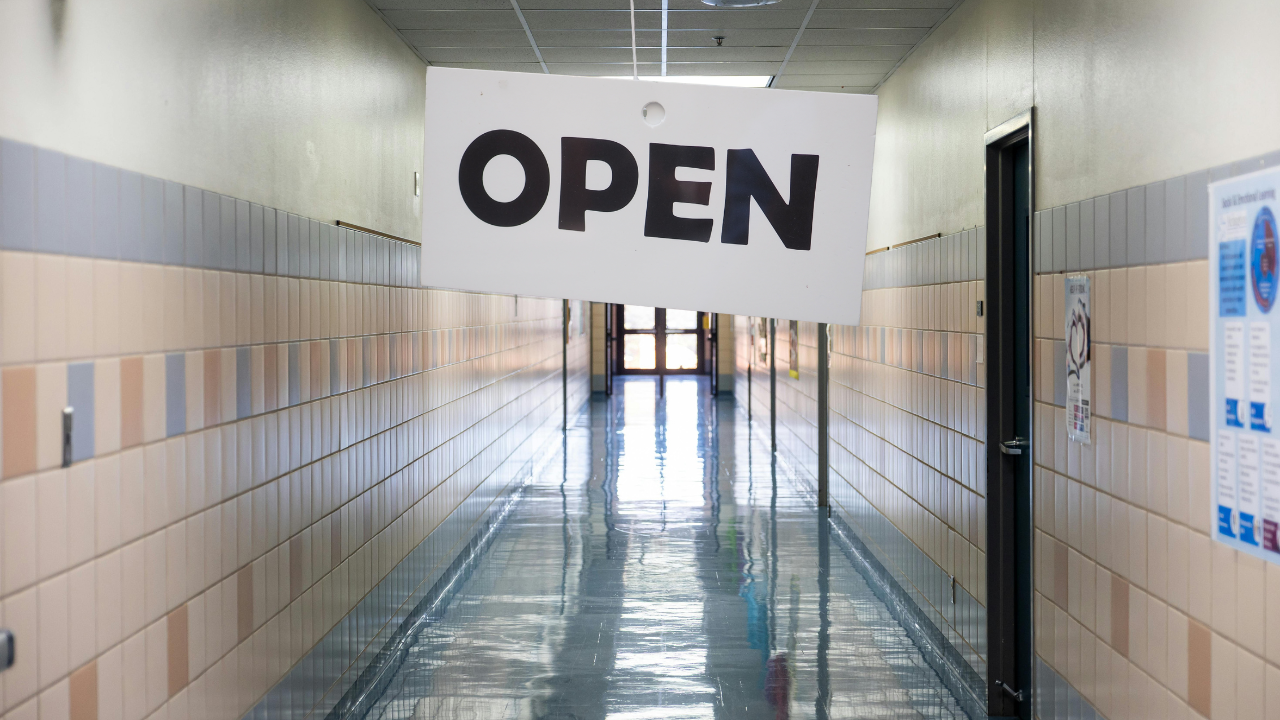 Škole u Čikagu otvorene danas uprkos ekstremnoj hladnoći