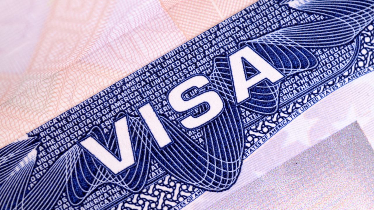 Strani lekari ponovo mogu da dobiju američke vize nakon izmene politike