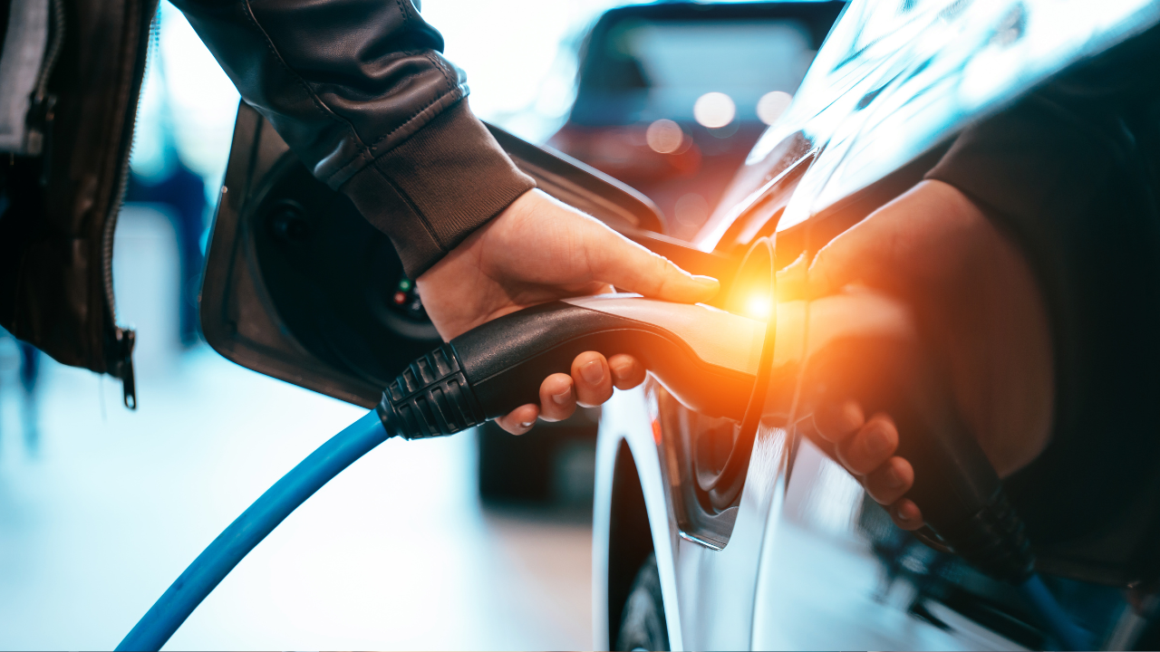 BP Pulse otvorio veliki centar za punjenje električnih vozila u blizini aerodroma u Čikagu