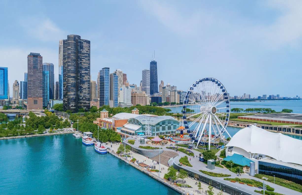 Gradonačelnik Džonson sa investitorima i partnerima najavio skoro otvaranje dugo odlagane marine na Navy Pier-u