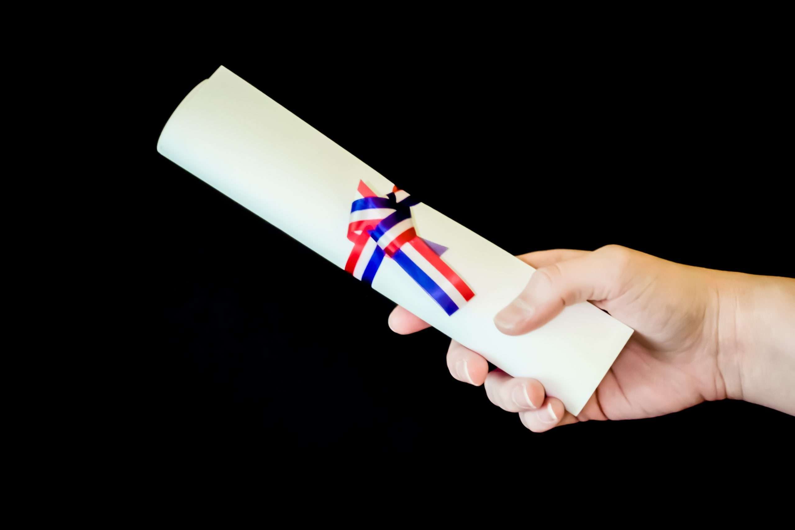 Nostrifikacija stranih diploma u Americi. Evo osnovnih informacija koje treba da znate
