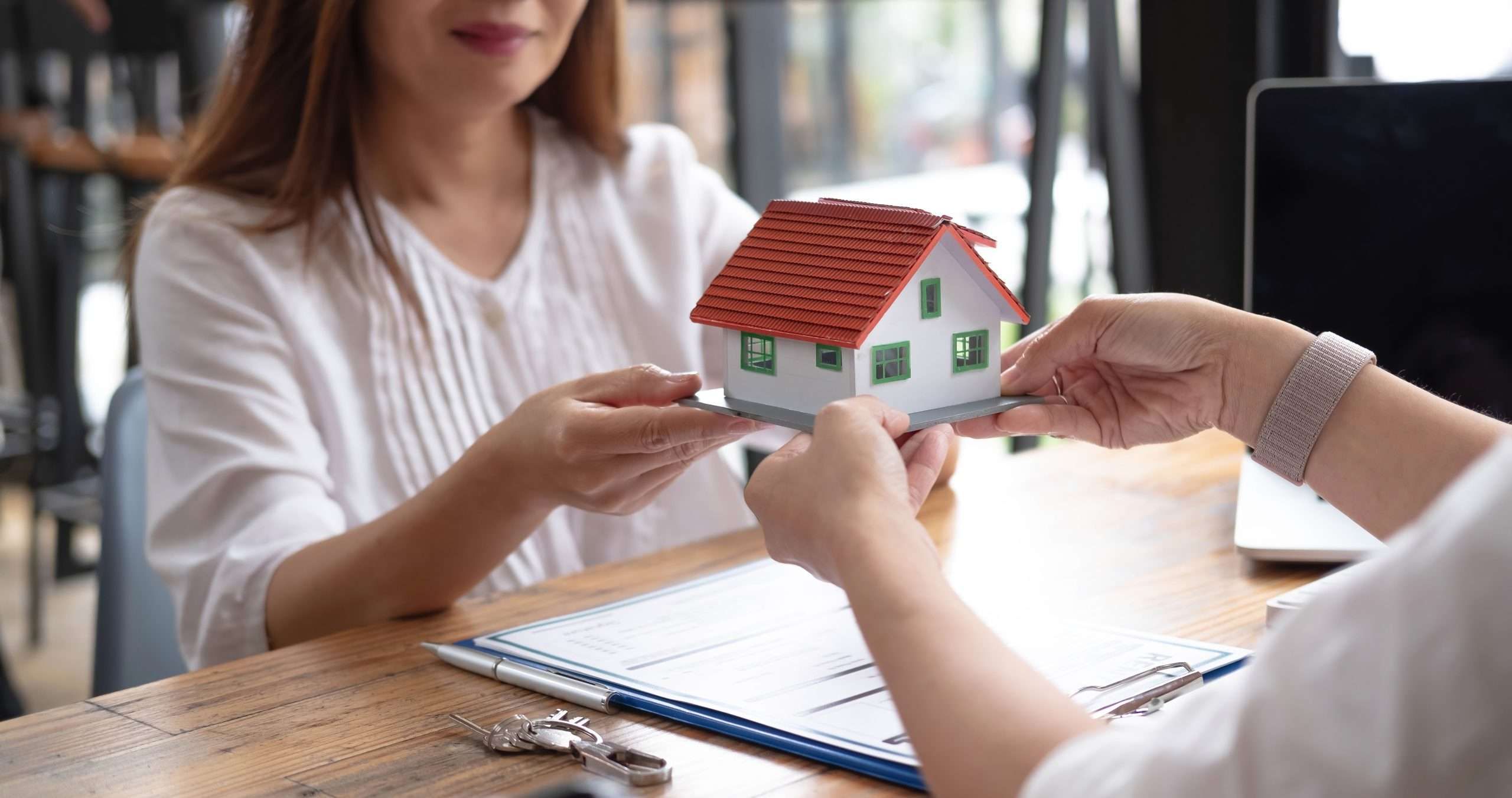 State Farm planira povećanje premija za osiguranje vlasnika kuća u Ilinoisu od ovog meseca