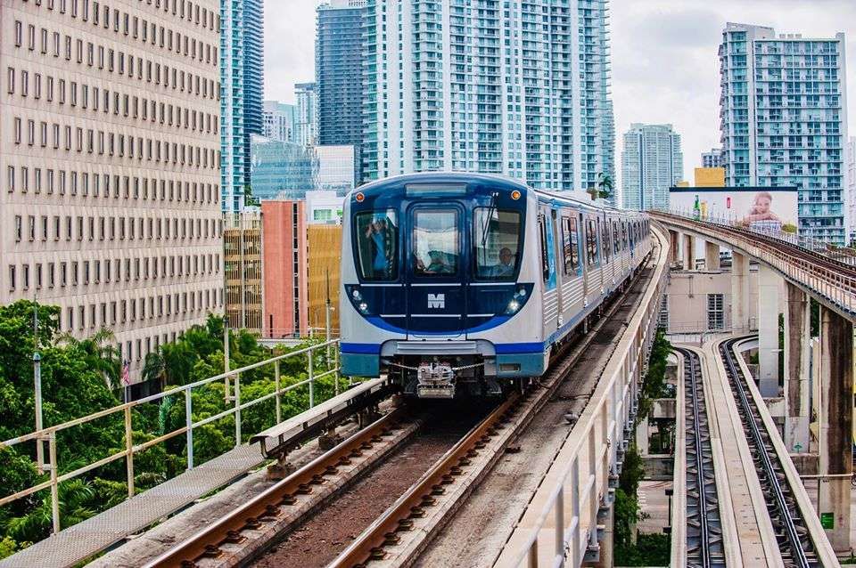 CTA, Metra i Pace nude kartu za neograničene vožnje u jednom danu